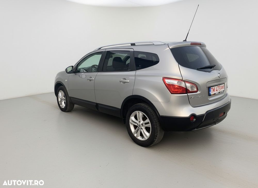 Nissan Qashqai+2 - 3
