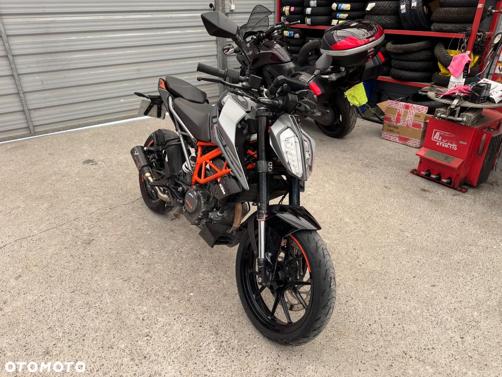 KTM Duke 125 - 1