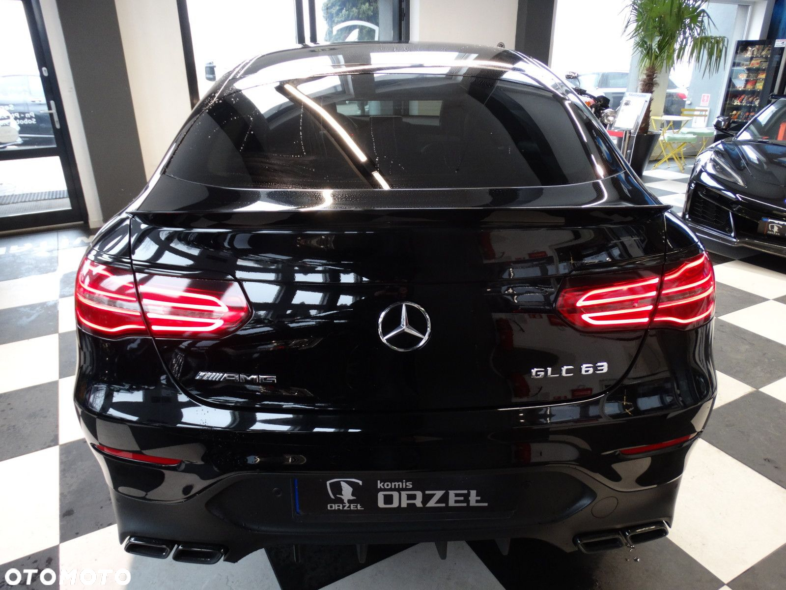Mercedes-Benz GLC - 6