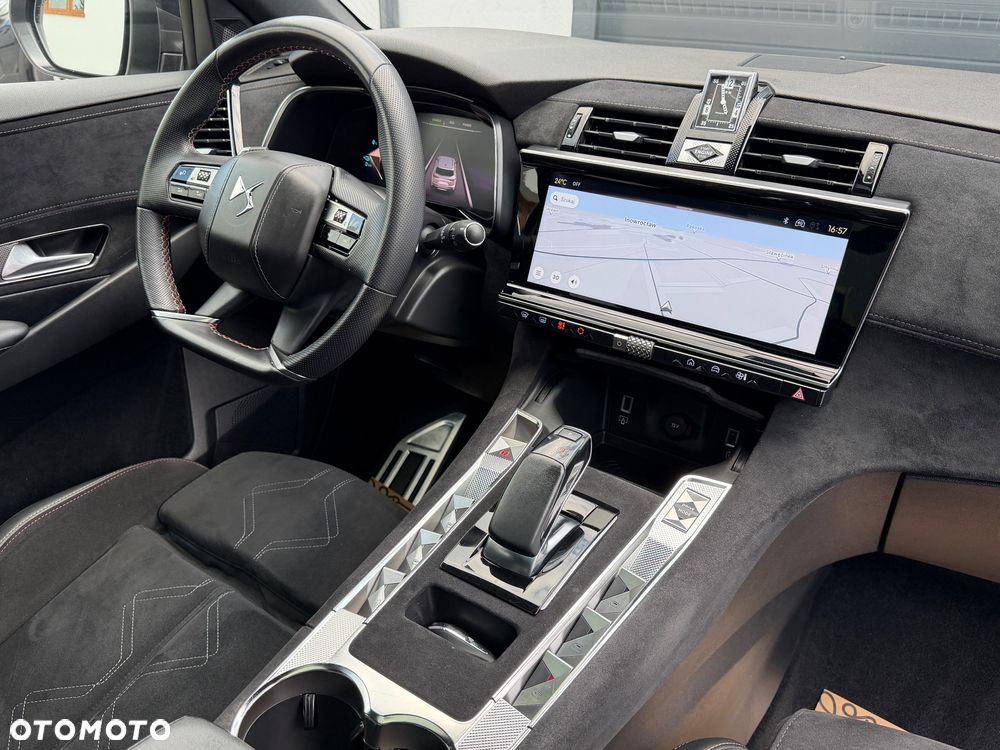 DS Automobiles DS 7 Crossback 1.6 E-Tense Performance Line + - 40