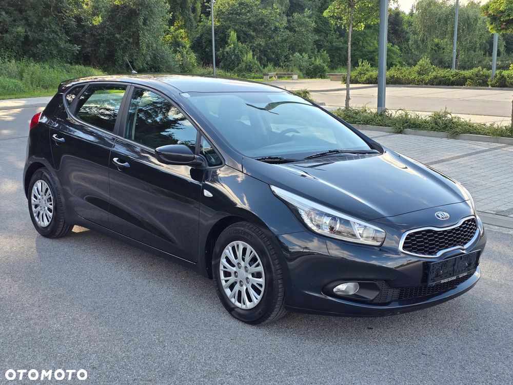 Kia Ceed - 5