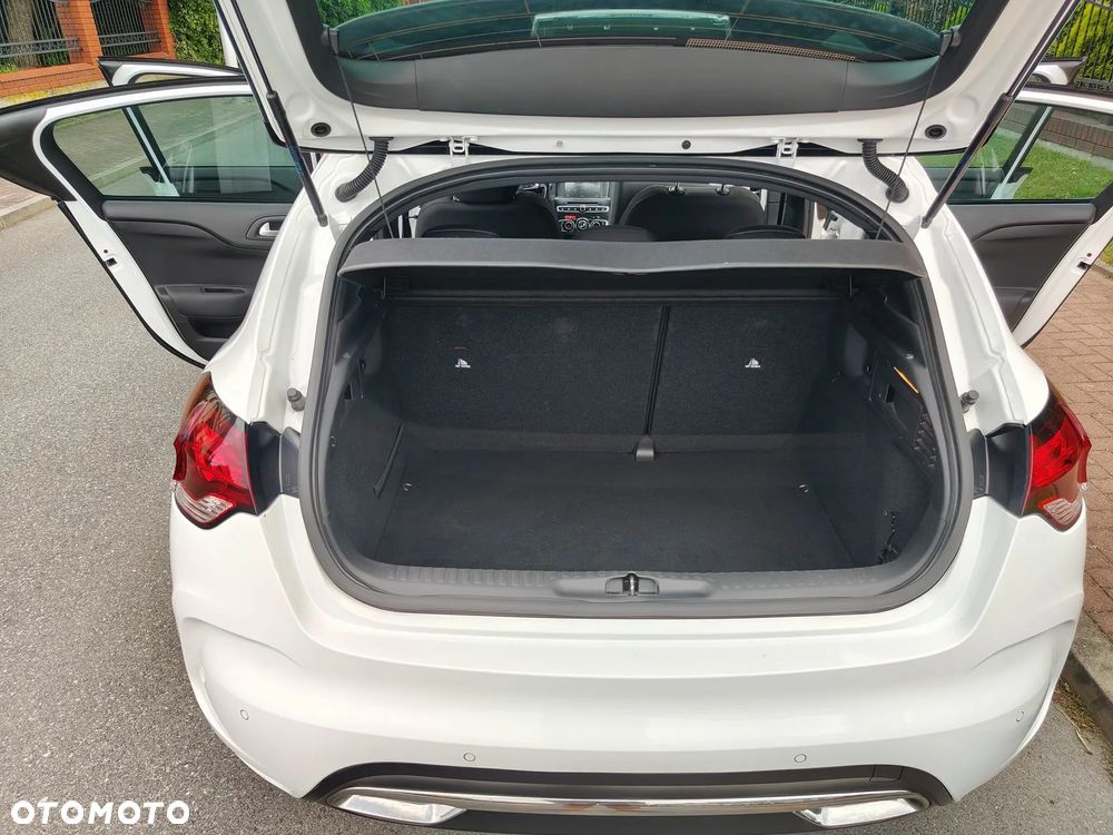 DS Automobiles DS 4 Crossback - 36