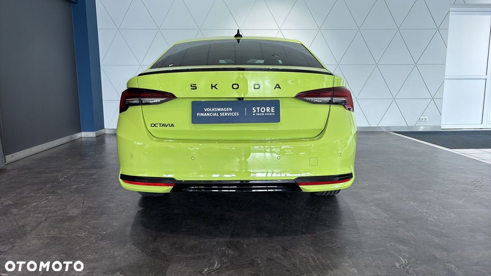 Skoda Octavia 2.0 TDI Sportline DSG - 5