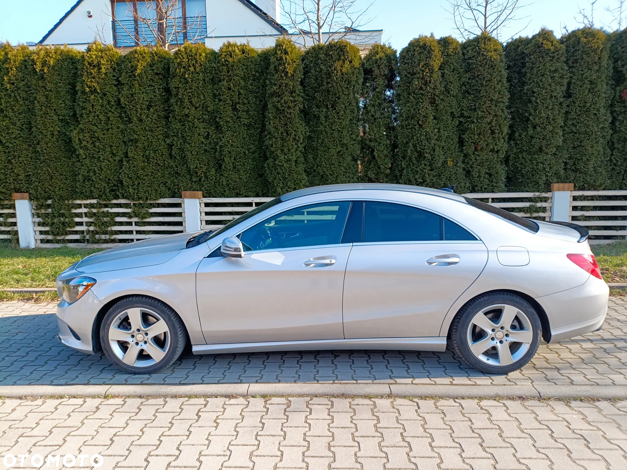Mercedes-Benz CLA 250 7G-DCT - 7