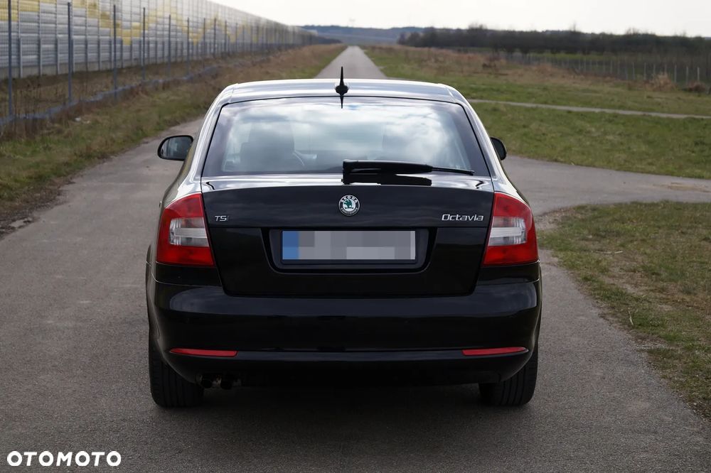 Skoda Octavia 1.4 TSI Mint - 12