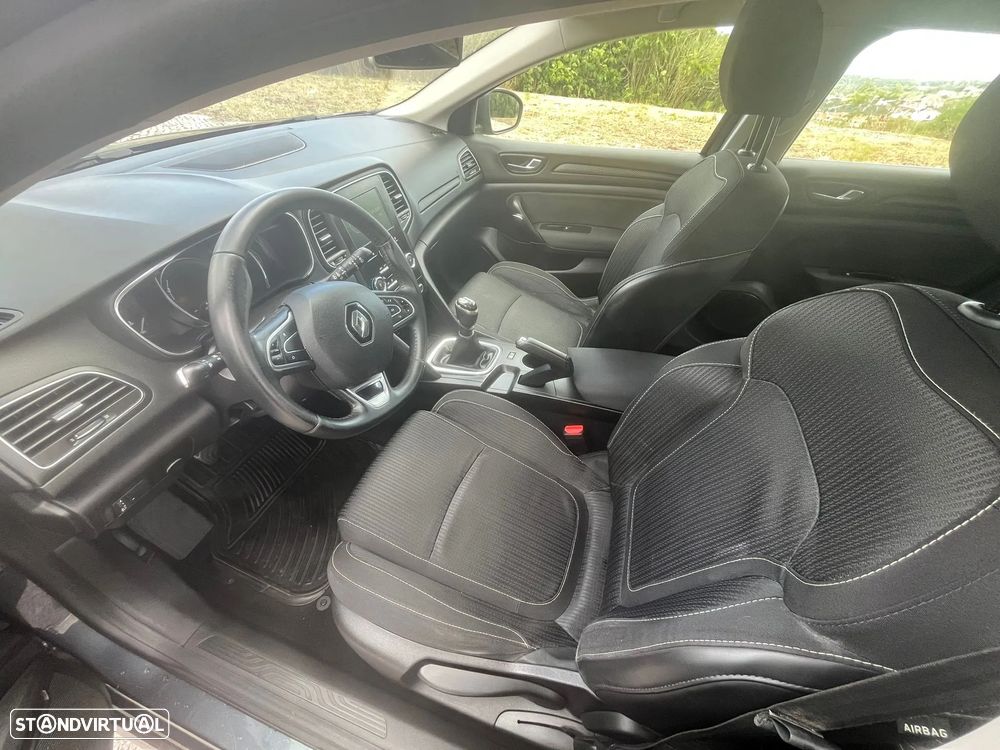 Renault Mégane BLUE dCi 115 ZEN - 13