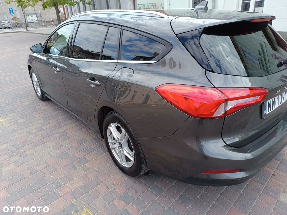 Ford Focus - 31