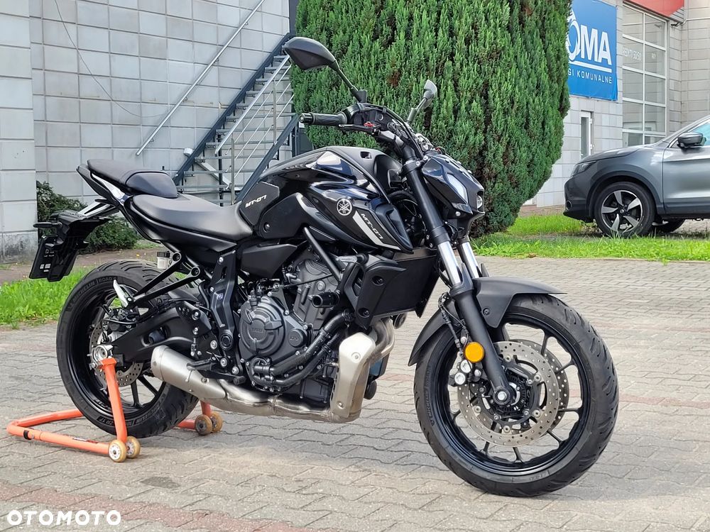 Yamaha MT - 13