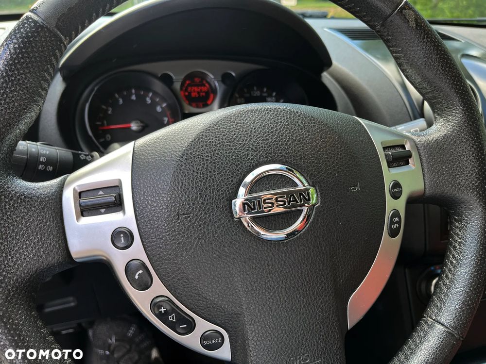 Nissan Qashqai - 12