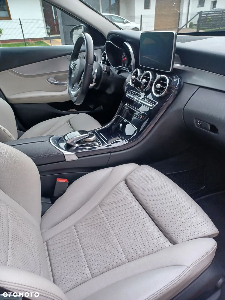 Mercedes-Benz Klasa C 220 (BlueTEC) d 7G-TRONIC - 7