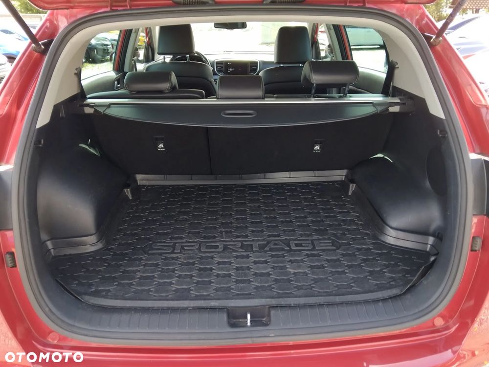 Kia Sportage 1.6 GDI Black Edition 2WD - 26