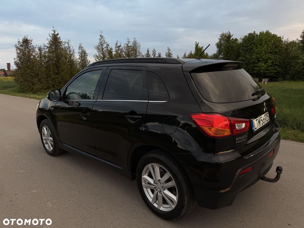 Mitsubishi ASX - 4