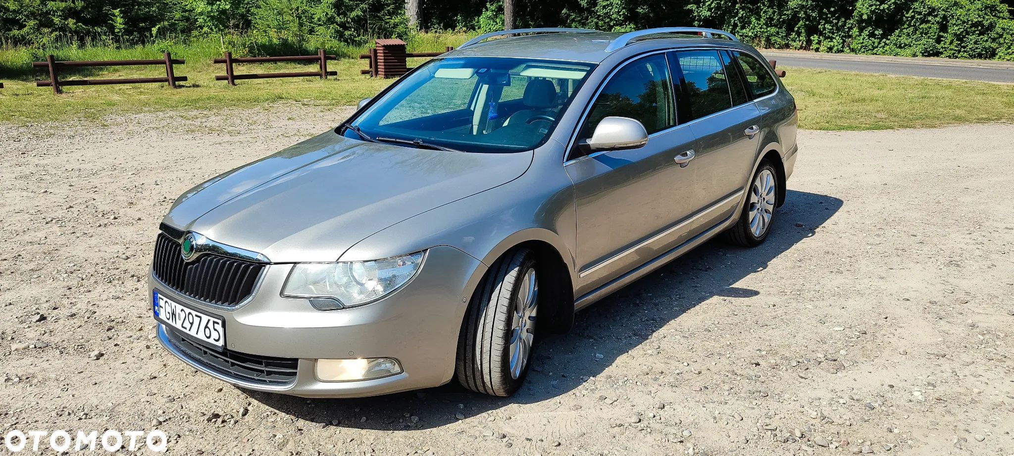Skoda Superb 2.0 TDI Platinum DSG - 1