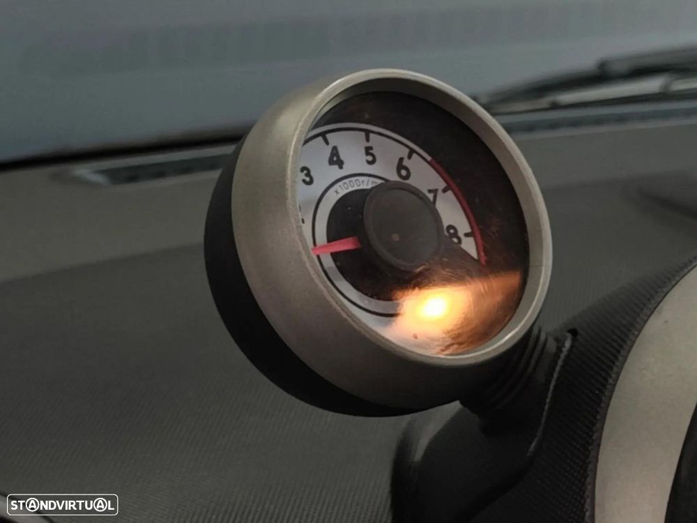 Peugeot 107 1.0 Sportium 2-Tronic - 27