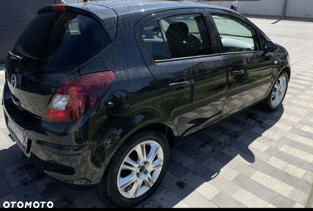 Opel Corsa - 1