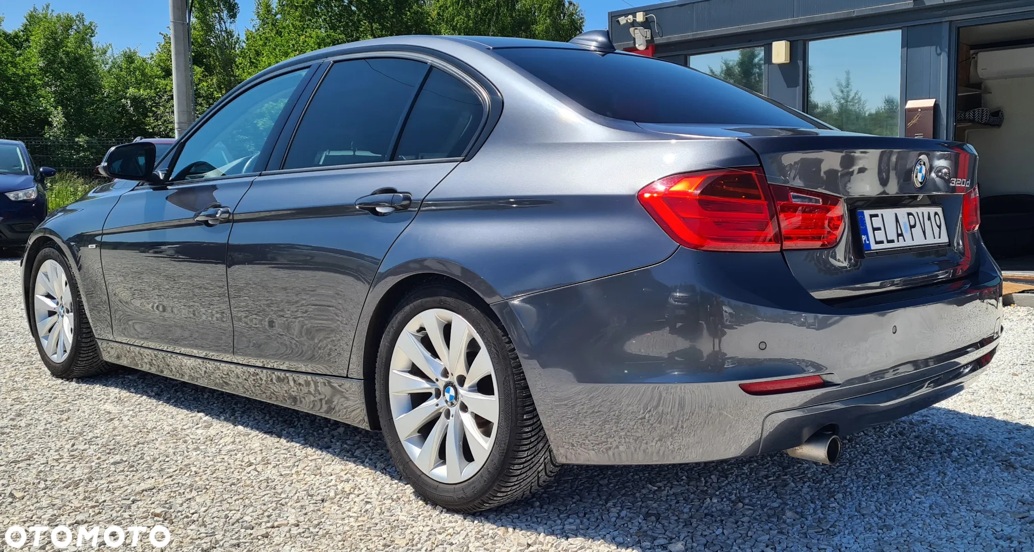BMW Seria 3 - 33