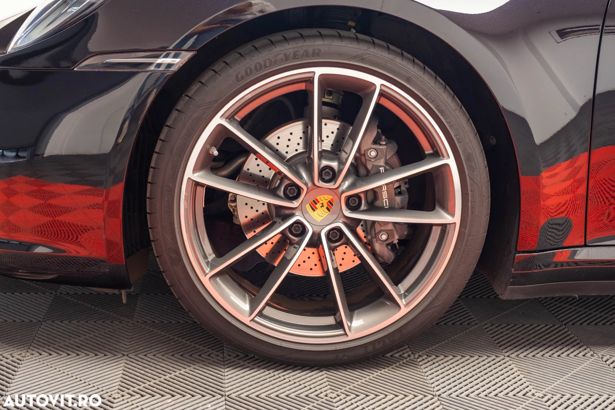 Porsche 911 Carrera PDK - 12