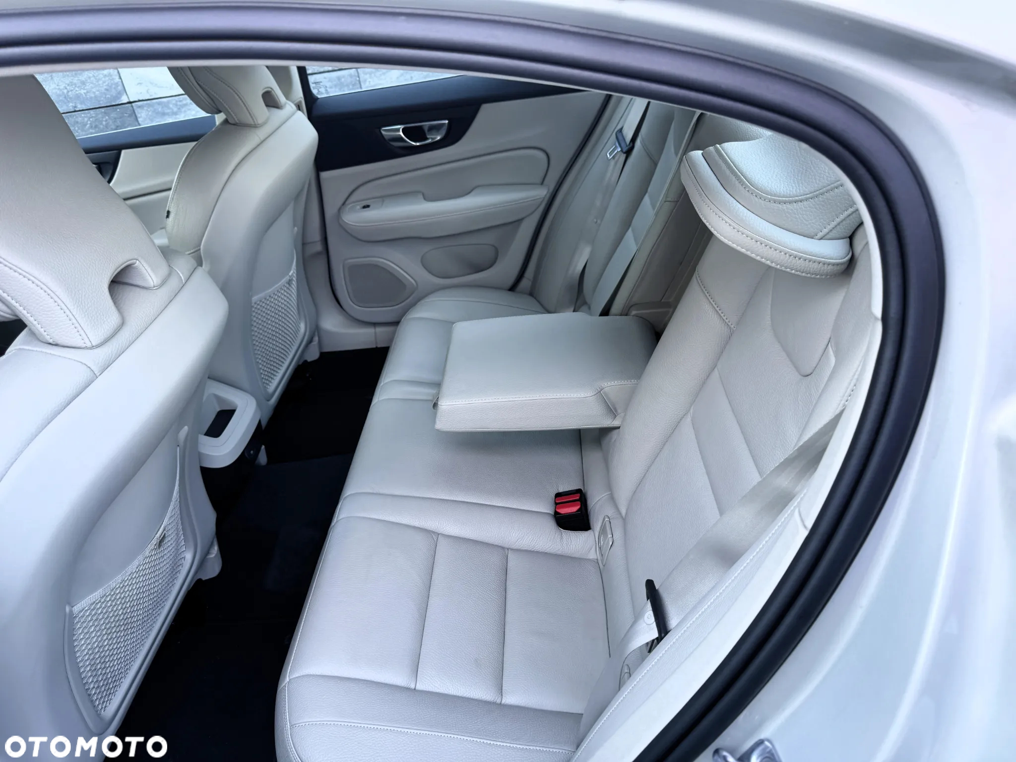 Volvo S60 T4 Inscription - 13