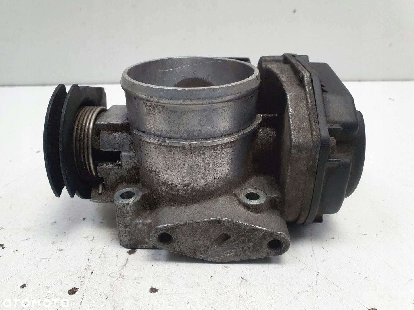 VW Sharan 1.8 T turbo PRZEPUSTNICA 06A133064P - 8
