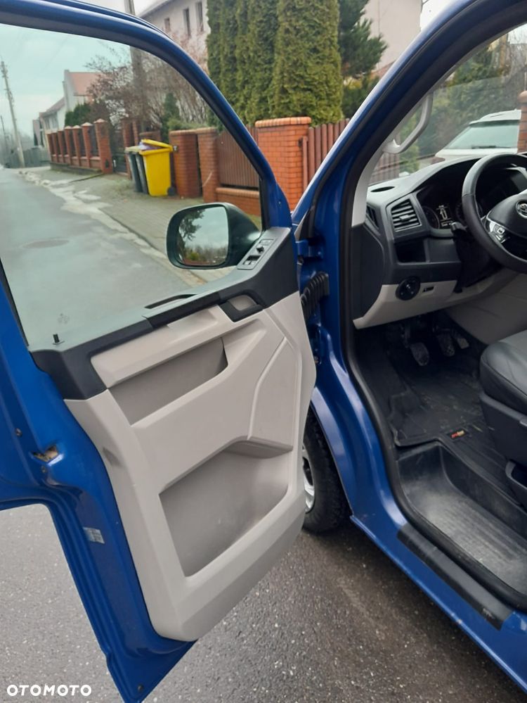 Volkswagen Transporter - 5