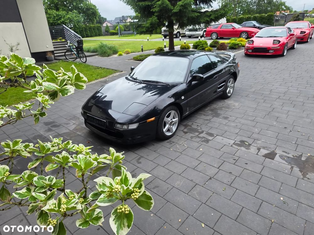 Toyota MR2 - 2