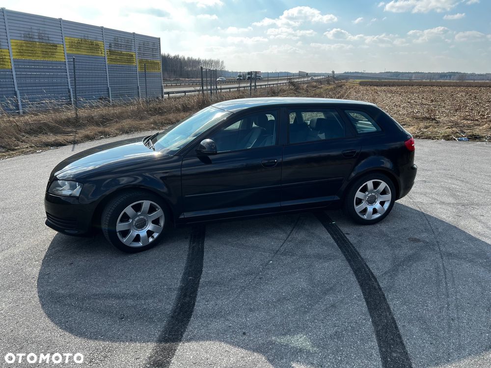 Audi A3 Sportback - 4
