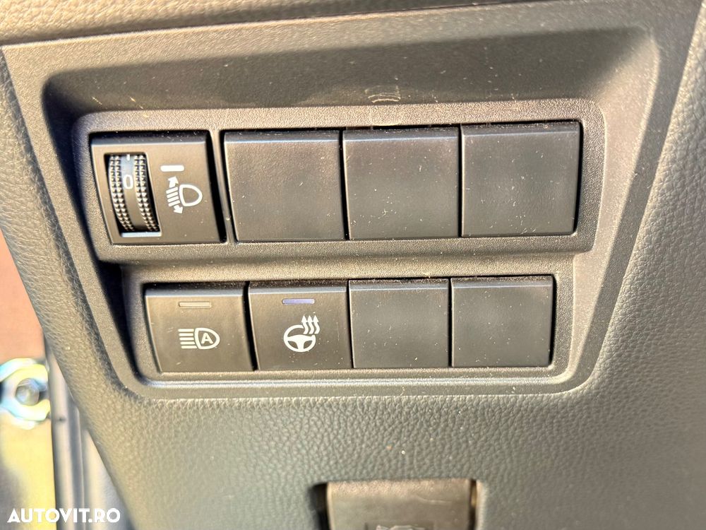 Toyota Yaris 1.5 VVT-i HSD Exclusive Style - 20