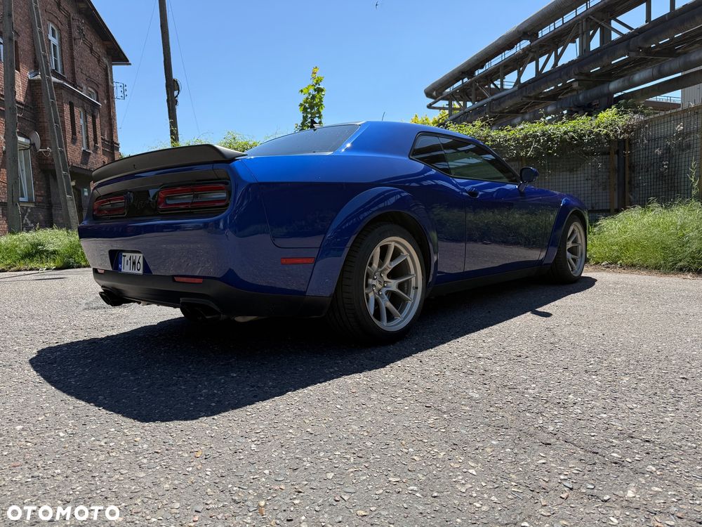 Dodge Challenger Automatik R/T Plus Scat Pack - 19