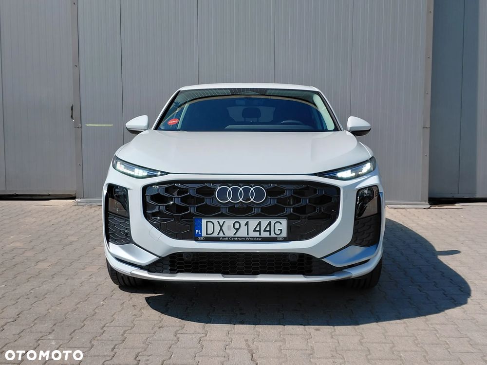 Audi Q3 TFSI mHEV 110 kW S tronic - 4