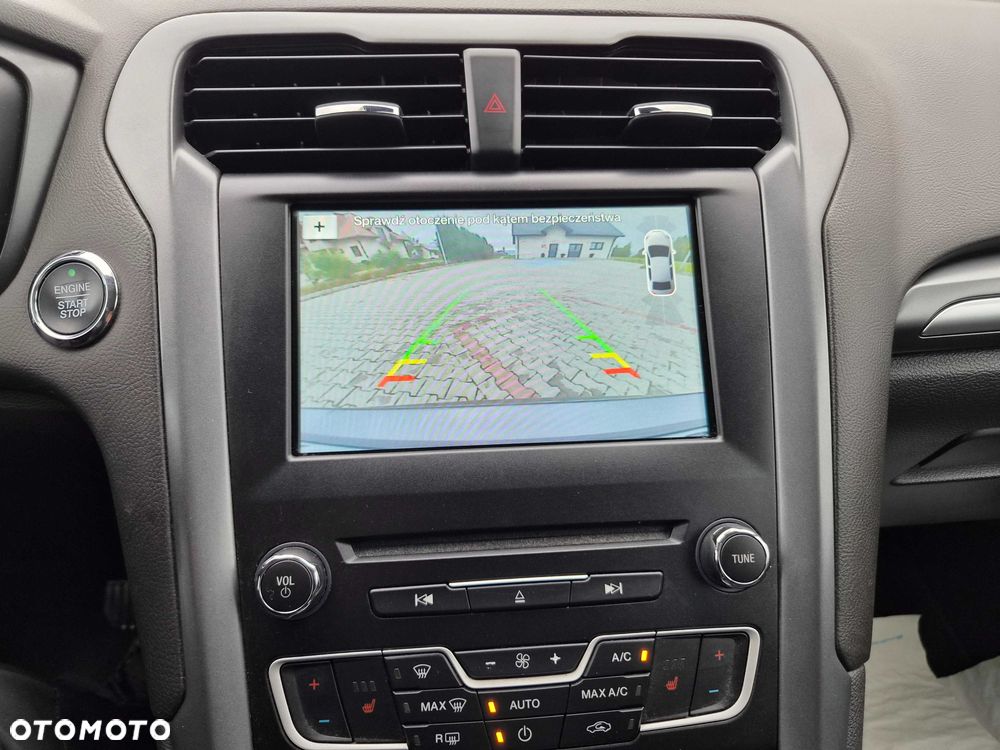 Ford Mondeo - 12