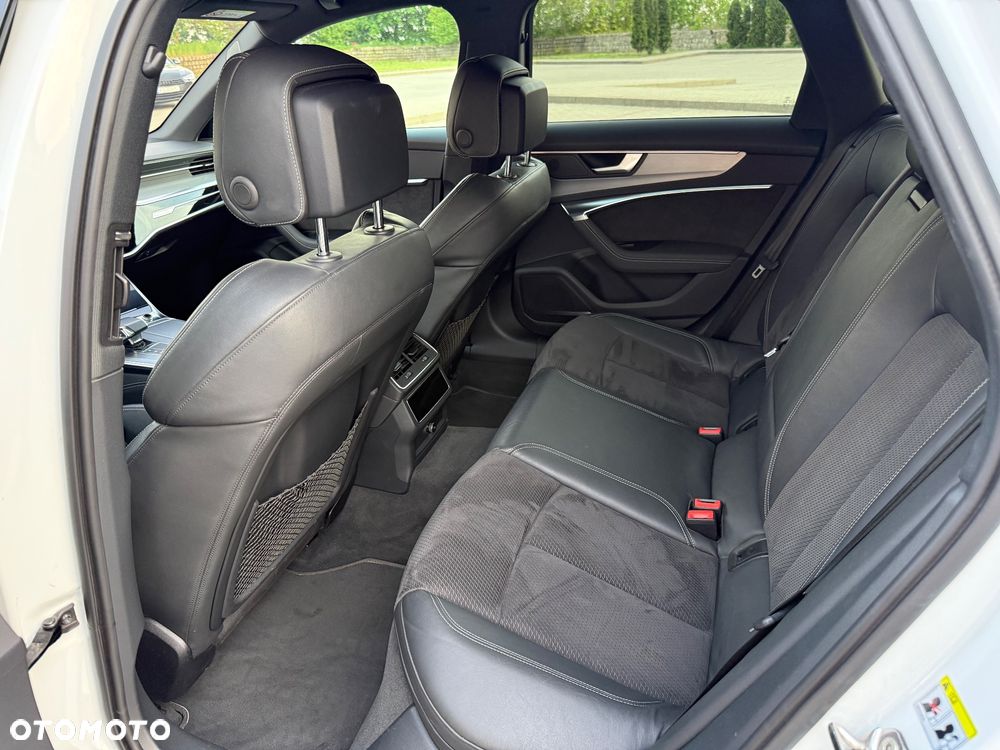 Audi A6 Avant - 16