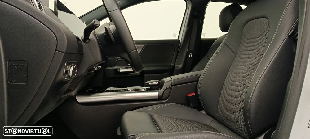 Mercedes-Benz EQA 250+ Edition - 28