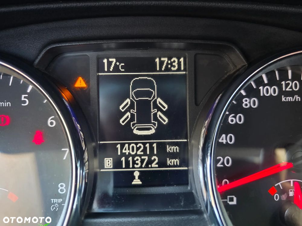 Nissan Qashqai 1.6 I-Way - 29