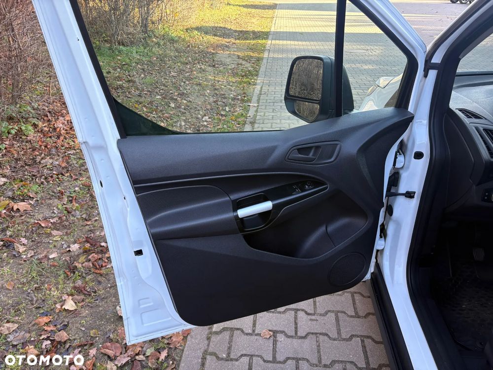 Ford Transit Connect - 20