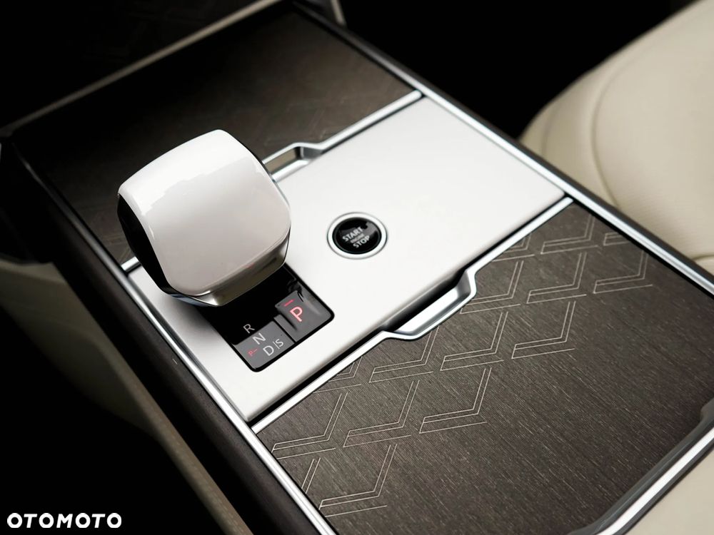 Land Rover Range Rover P615 SV - 26