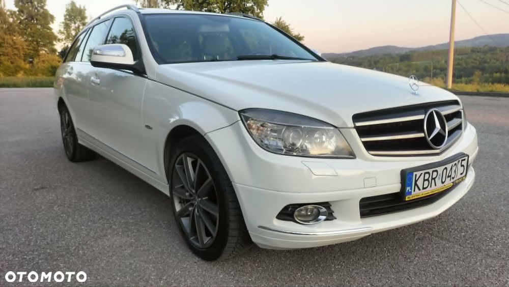 Mercedes-Benz Klasa C 200 CDI DPF Automatik Elegance - 15