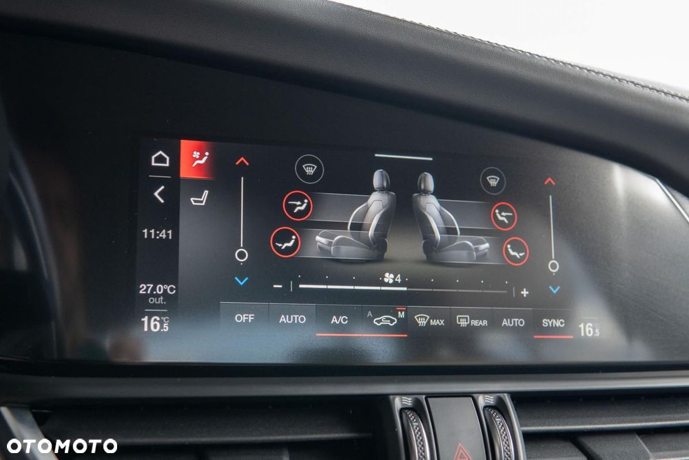 Alfa Romeo Giulia 2.0 Turbo Veloce Q4 - 29