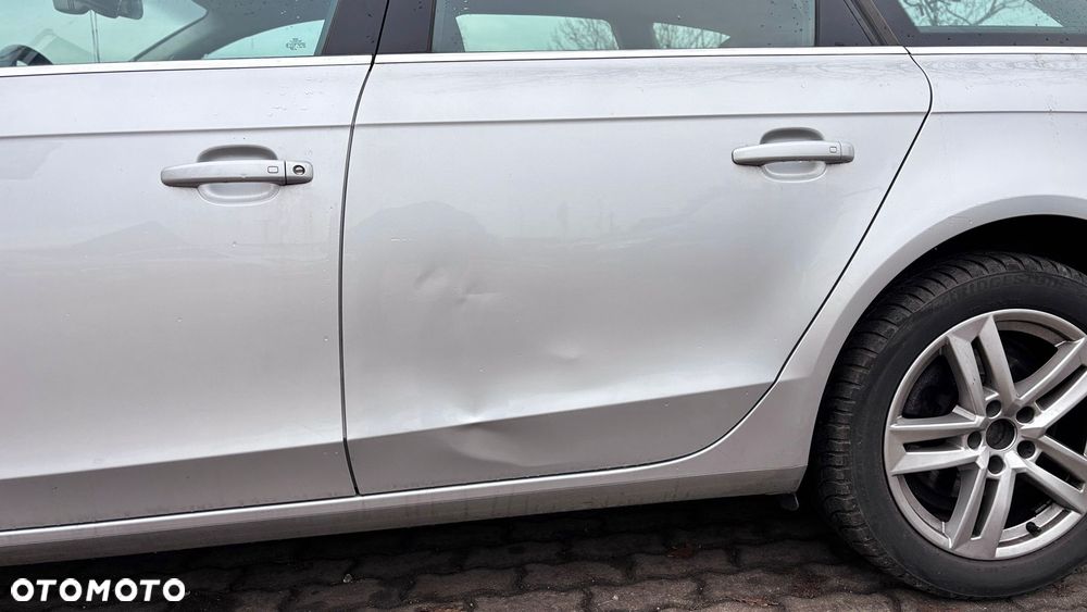 Audi A4 Avant 2.7 TDI DPF multitronic Attraction - 4