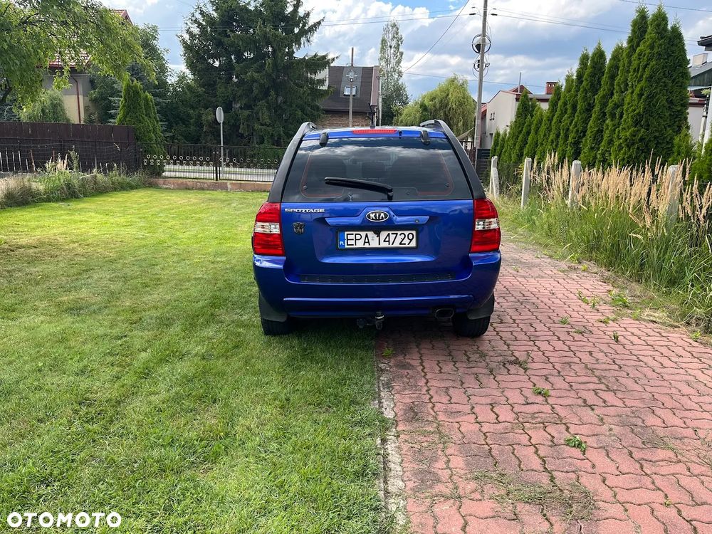 Kia Sportage 2.0 Expedition + - 8