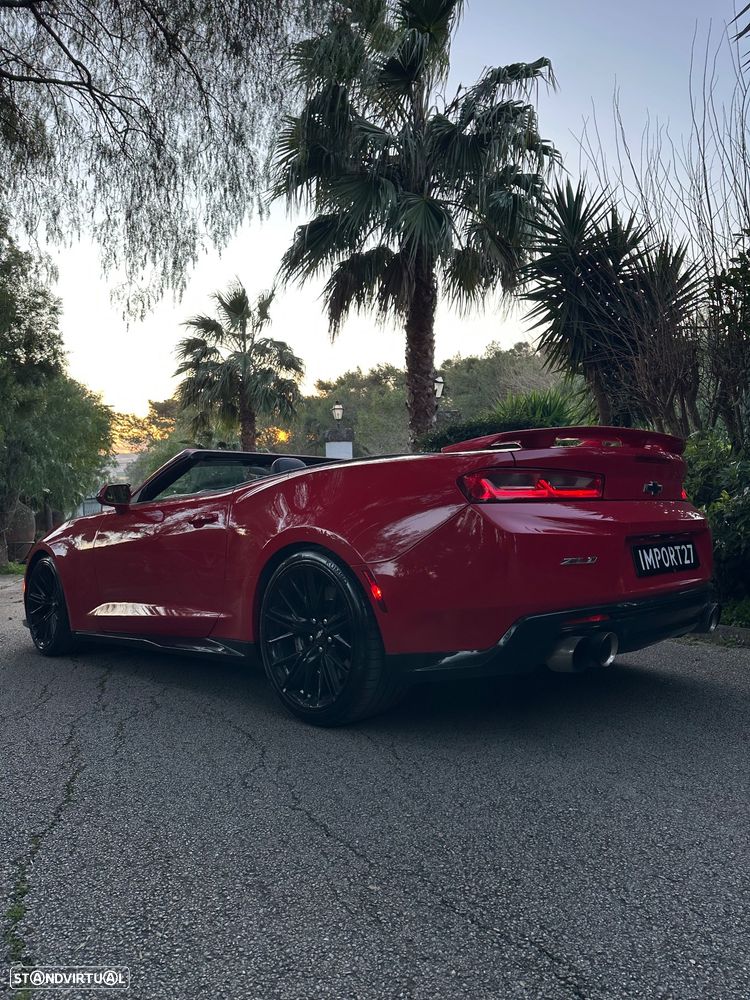 Chevrolet Camaro ZL1 - 12