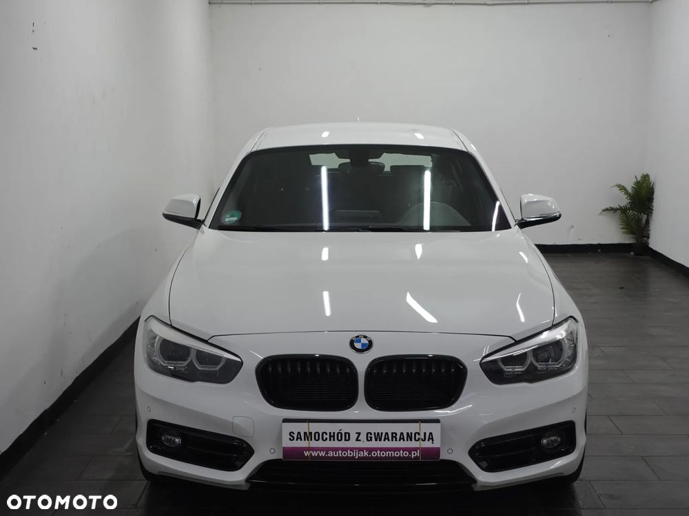 BMW Seria 1 118d xDrive Edition Metropolitan - 12