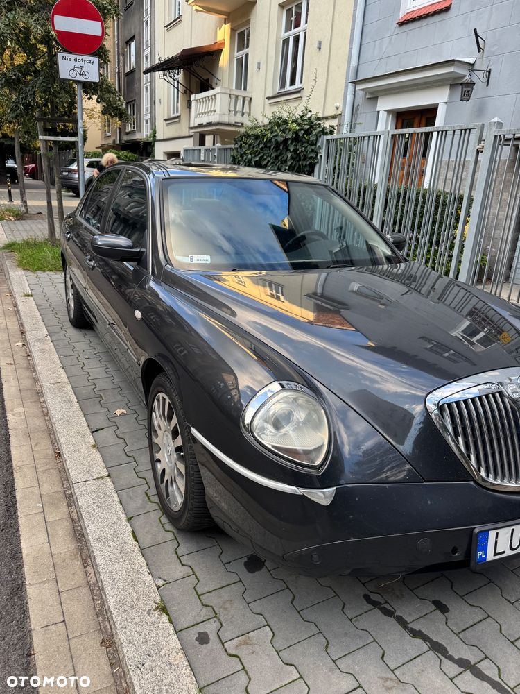 Lancia Thesis 3.2 6V Emblema - 12