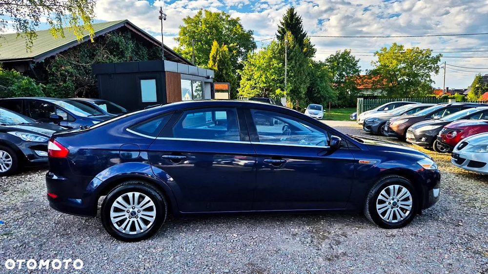 Ford Mondeo - 12