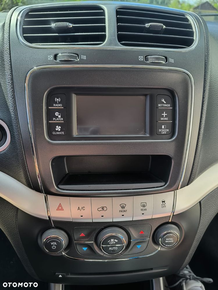Fiat Freemont 3.6 V6 Lounge - 17