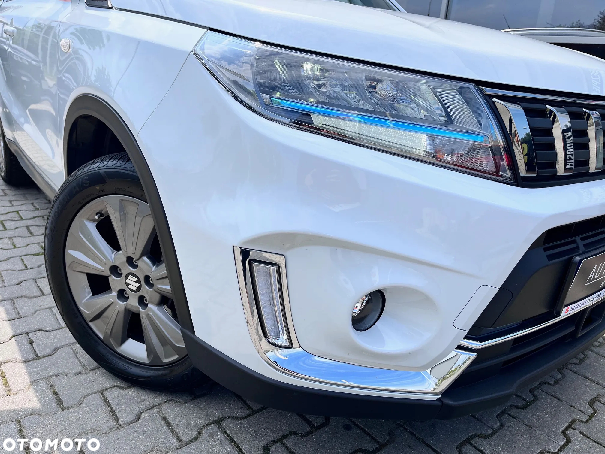 Suzuki Vitara 1.4 Boosterjet Premium 2WD - 24