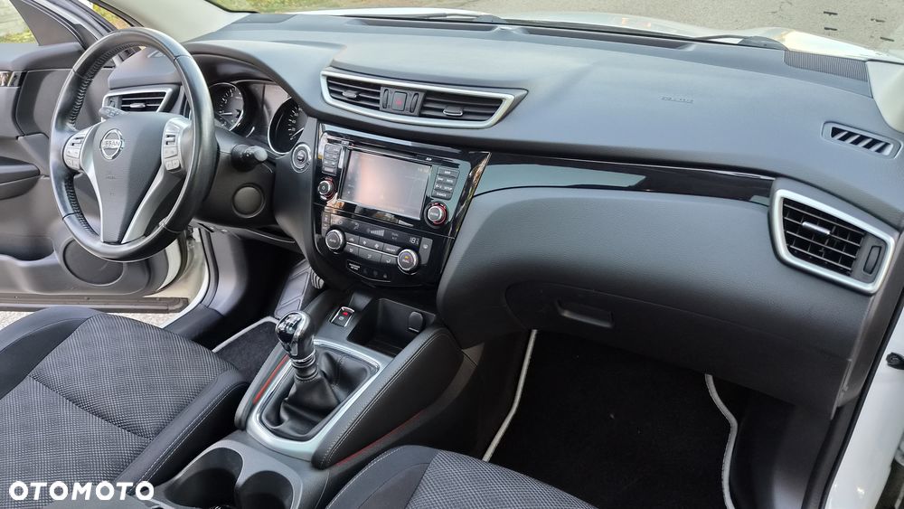 Nissan Qashqai 1.2 DIG-T Tekna - 18