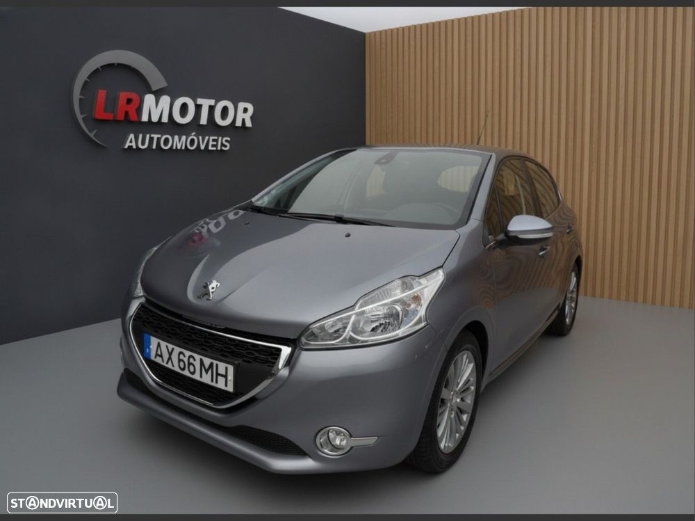Peugeot 208 1.5 BlueHDi Allure - 2