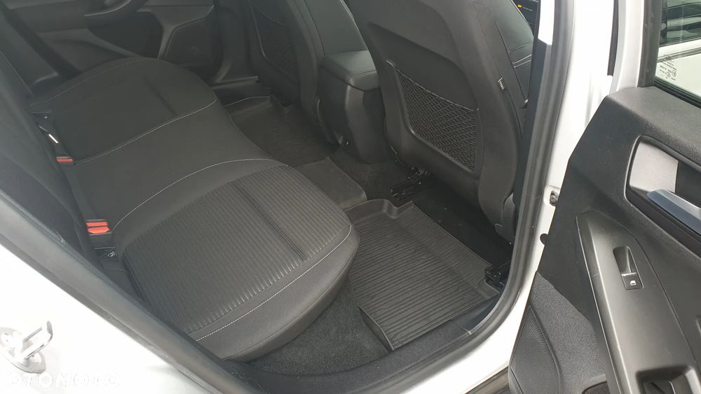 Ford Focus 1.0 EcoBoost Titanium - 11