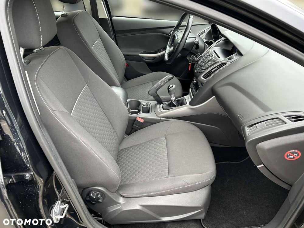 Ford Focus - 19