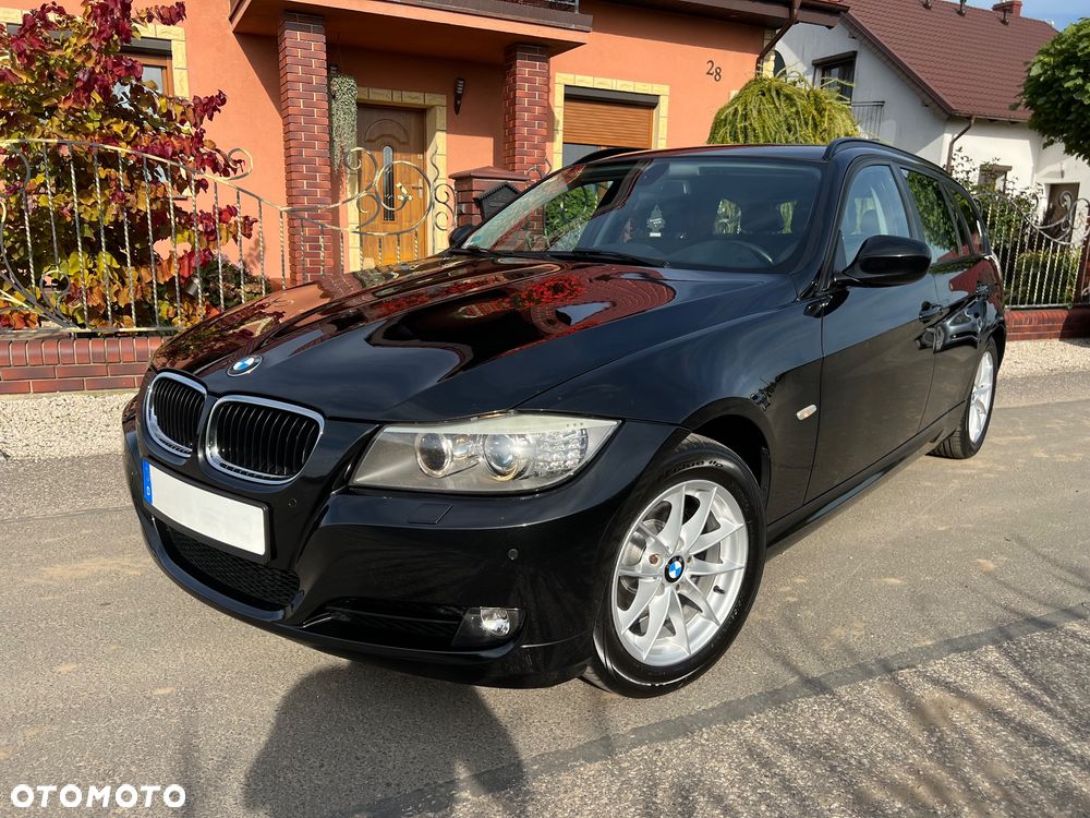 BMW Seria 3 318d DPF Edition Sport - 17